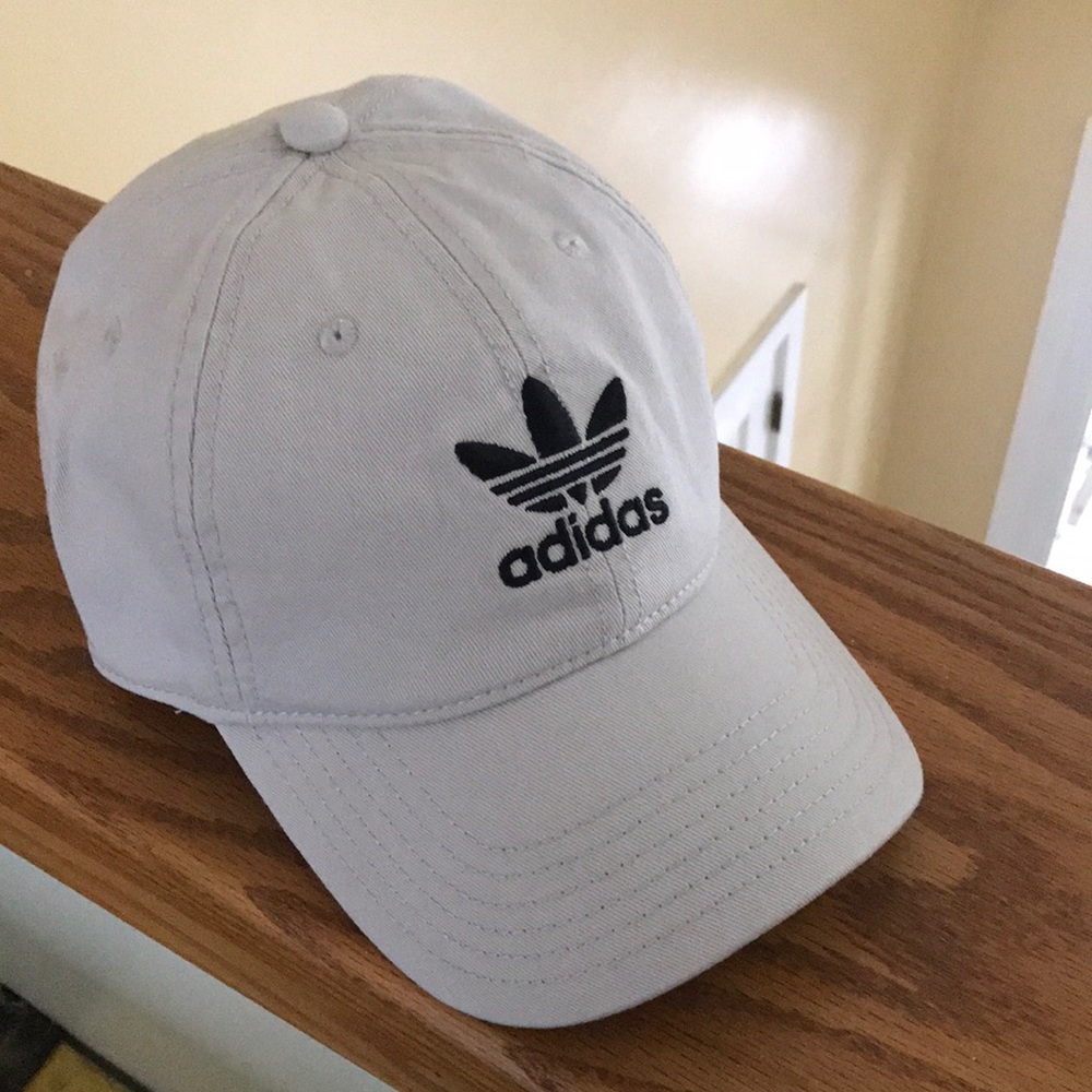 Men’s Adidas baseball cap